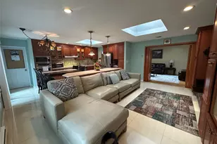23 Pimlico Dr, Commack, NY 11725 - Photo 9