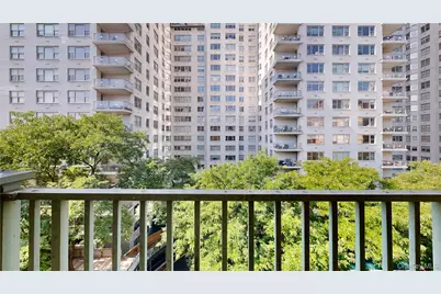 509 E 77th Street #6O, New York, NY 10075 - Photo 9