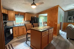 82 Church St, Wallkill, NY 12589 - Photo 11