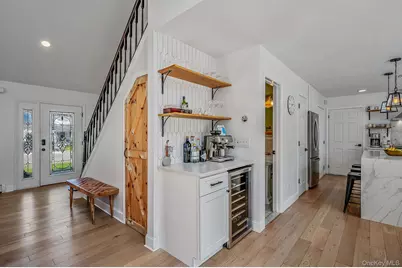 134 Paris Court, West Islip, NY 11795 - Photo 11