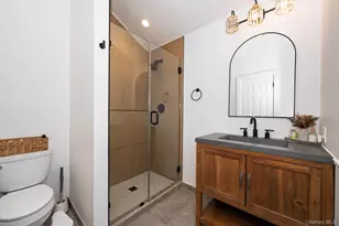 134 Paris Ct, West Islip, NY 11795 - Photo 15