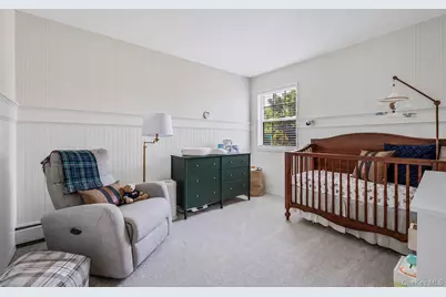 134 Paris Court, West Islip, NY 11795 - Photo 17