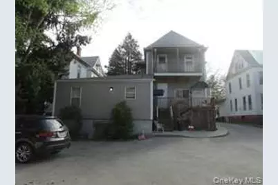 39 Hooker Apt  3 Avenue #3, Poughkeepsie, NY 12601 - Photo 11