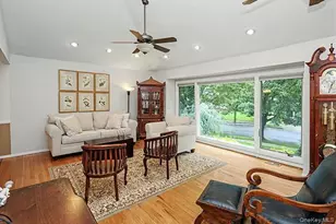 7 Beatrice Ln, Old Bethpage, NY 11804 - Photo 3