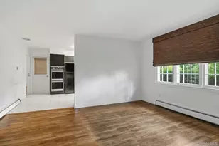 5 Libby Dr, Glen Cove, NY 11542 - Photo 11