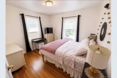 1743 Atherton Avenue, Elmont, NY 11003 - Photo 21