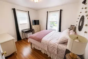 1743 Atherton Ave, Elmont, NY 11003 - Photo 21