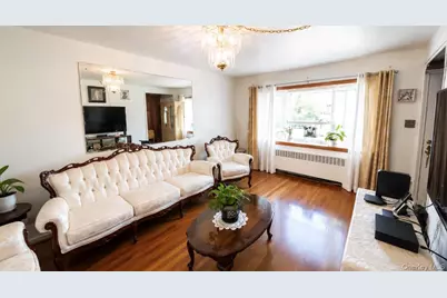 1743 Atherton Avenue, Elmont, NY 11003 - Photo 7