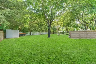 6 Hines Rd, Middle Island, NY 11953 - Photo 9