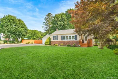 6 Hines Road, Middle Island, NY 11953 - Photo 3