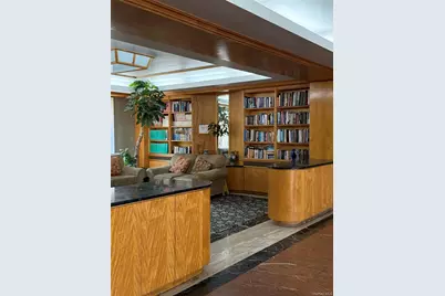 4231 Colden Street #F7A, Flushing, NY 11355 - Photo 3