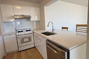 4231 Colden St, Flushing, NY 11355 - Photo 7