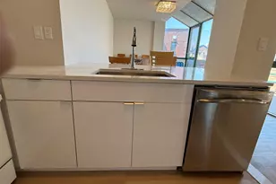 4231 Colden St, Flushing, NY 11355 - Photo 9