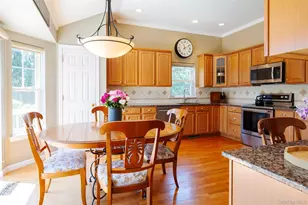 5 Equestrian Way, Poughquag, NY 12570 - Photo 15