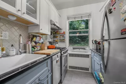 786 Palmer Road #1F, Bronxville, NY 10708 - Photo 9