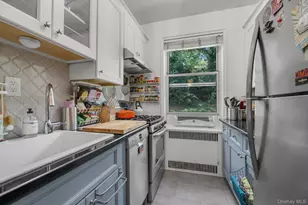 786 Palmer Rd, Bronxville, NY 10708 - Photo 9
