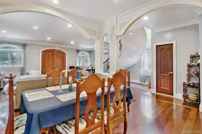 1011 Bay 24th Street, Far Rockaway, NY 11691 - Photo 11
