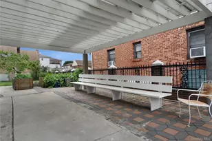 10-11 Bay 24th St, Far Rockaway, NY 11691 - Photo 37
