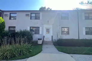 137-14 68th Dr, Flushing, NY 11367 - Photo 17