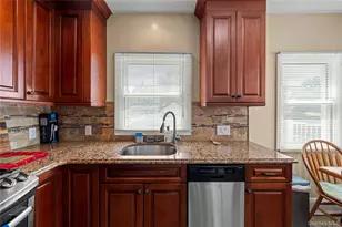 88-19 Billings St, Bellerose, NY 11427 - Photo 5
