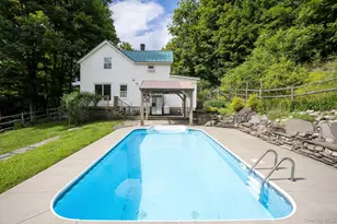 390 Water Street Rd, Hudson, NY 12534 - Photo 7