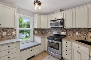 390 Water Street Rd, Hudson, NY 12534 - Photo 17