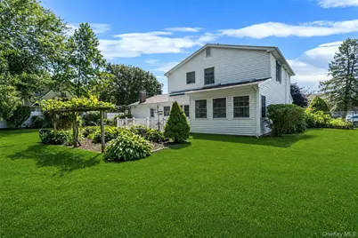 35 Royalston Lane, Centereach, NY 11720 - Photo 3