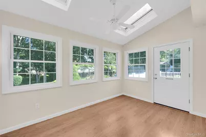35 Royalston Lane, Centereach, NY 11720 - Photo 33