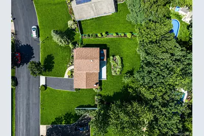 35 Royalston Lane, Centereach, NY 11720 - Photo 9