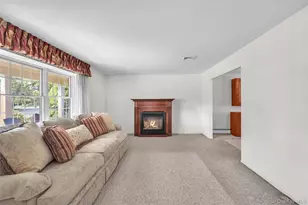 35 Royalston Ln, Centereach, NY 11720 - Photo 31