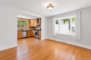 77 Driving Park Ave, Lynbrook, NY 11563 - Photo 5