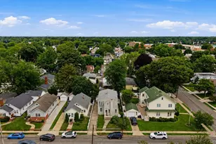 77 Driving Park Ave, Lynbrook, NY 11563 - Photo 23