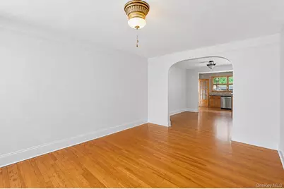 77 Driving Park Avenue, Lynbrook, NY 11563 - Photo 7