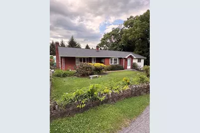 8 Boulder Road, Newburgh, NY 12550 - Photo 1
