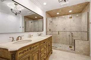 1 Winston Ct, Dix Hills, NY 11746 - Photo 31