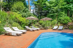 1 Winston Ct, Dix Hills, NY 11746 - Photo 43