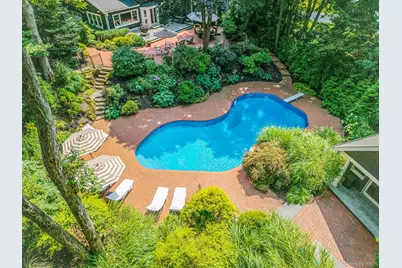 1 Winston Court, Dix Hills, NY 11746 - Photo 41