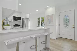 84 N Fordham Rd, Hicksville, NY 11801 - Photo 9