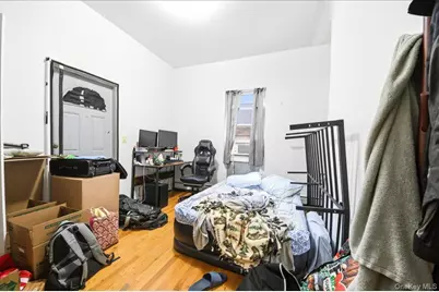 918 Summit Avenue, Bronx, NY 10452 - Photo 21