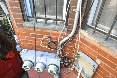 918 Summit Avenue, Bronx, NY 10452 - Photo 15