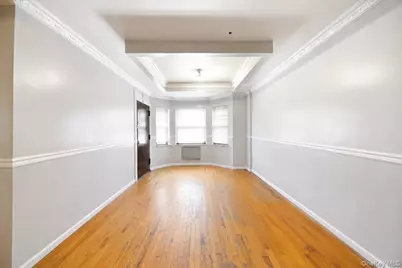 918 Summit Avenue, Bronx, NY 10452 - Photo 3