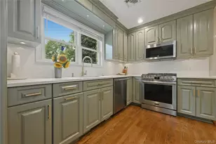 31 Yale St, Garden City, NY 11530 - Photo 5