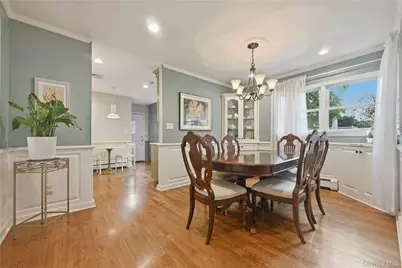 31 Yale Street, Garden City, NY 11530 - Photo 3