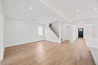 106 Nugent Street, New Hyde Park, NY 11040 - Photo 13