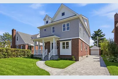 106 Nugent Street, New Hyde Park, NY 11040 - Photo 3
