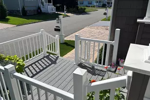 1661 Old Country Rd, Riverhead, NY 11901 - Photo 3
