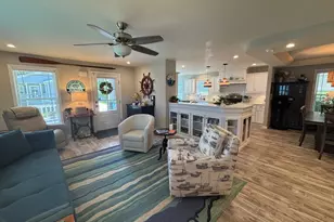 1661 Old Country Rd, Riverhead, NY 11901 - Photo 5