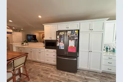 1661 Old Country Road #567, Riverhead, NY 11901 - Photo 13