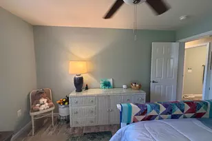 1661 Old Country Rd, Riverhead, NY 11901 - Photo 25