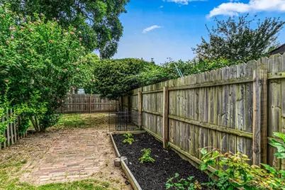 4 Coleman Avenue, Patchogue, NY 11772 - Photo 23
